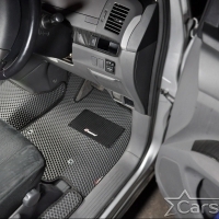 Автомобильные коврики EVA на Toyota Estima III пр.руль (2006-2019)