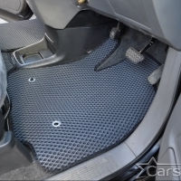 Автомобильные коврики EVA на Toyota Noah-Voxy I пр.руль (2001-2007)