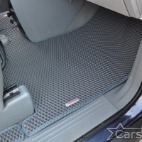 Автомобильные коврики EVA на Dodge Grand Caravan V (2007-2020) 2 ряд: кресла 1+1 убираются в пол