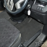 Коврики текстильные на Toyota Noah-Voxy II пр.руль (2007-2015) 2 ряд - без прохода