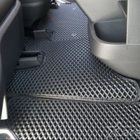 Коврики текстильные на Hyundai Staria 11 мест (2021->)